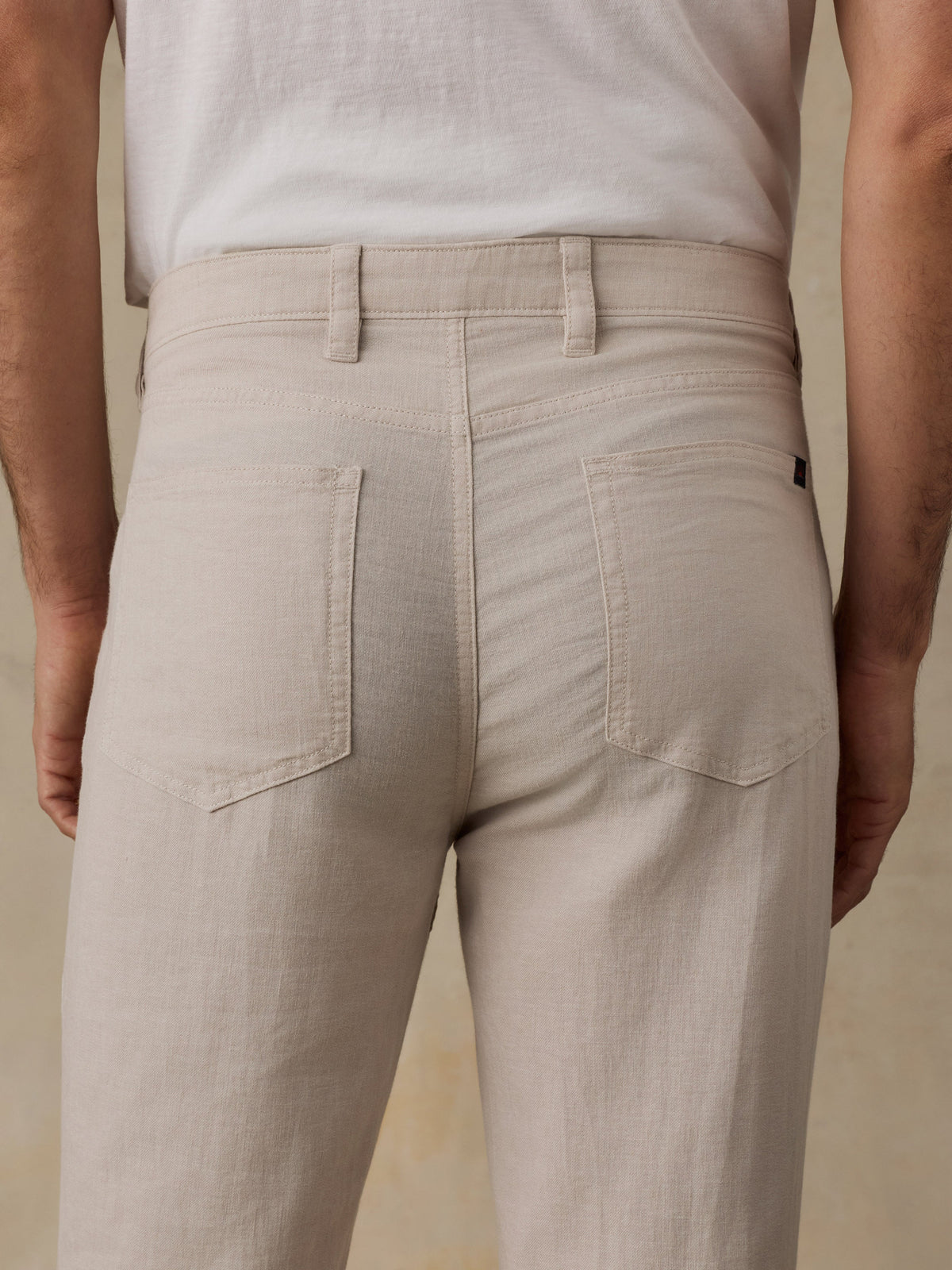 Movement™ Linen 5-Pocket Pant - Dorset Sand